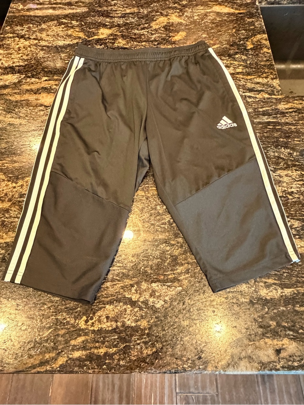 Adidas ClimaCool Black Capri Joggers with White Side Stripes Mens M